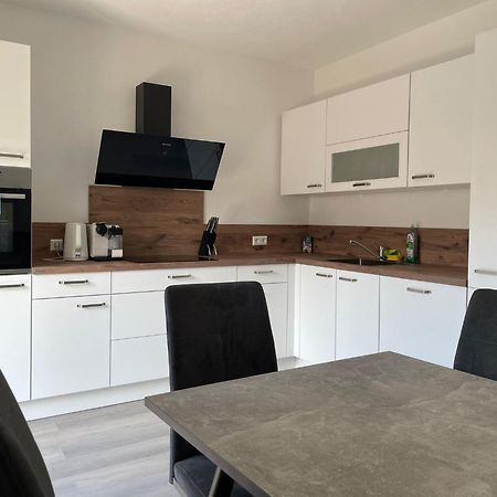 Lakeside Ferienwohnung Фридрихсхафен Экстерьер фото